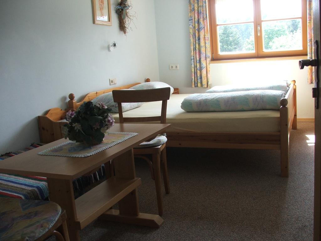 Pension Jaegerheim Крумбах Номер фото