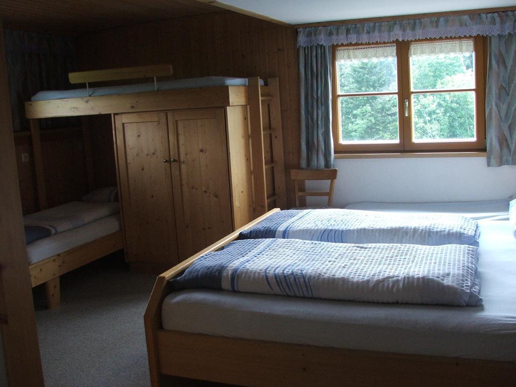 Pension Jaegerheim Крумбах Номер фото